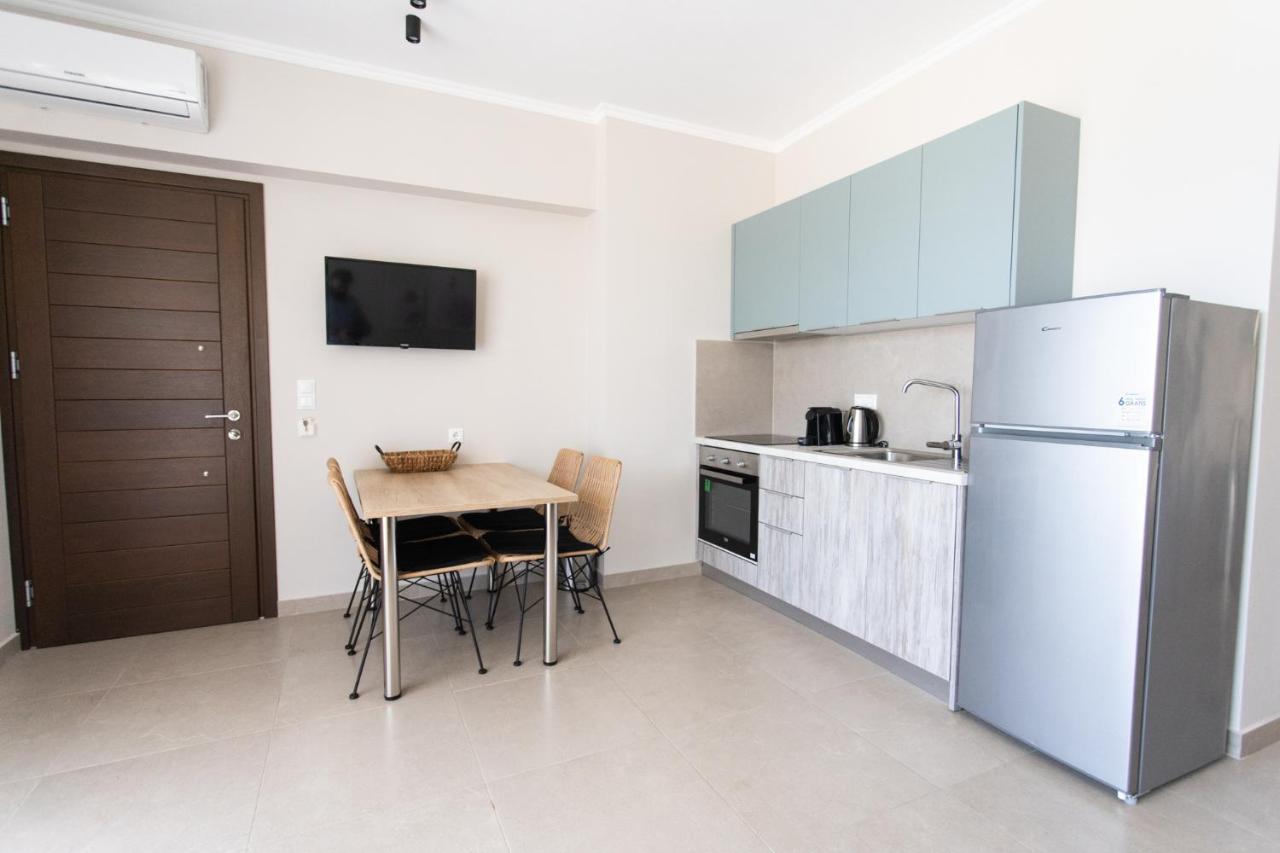 Marineiko Luxury Apartments Ierissos Eksteriør billede