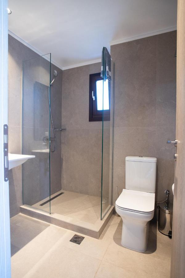 Marineiko Luxury Apartments Ierissos Eksteriør billede