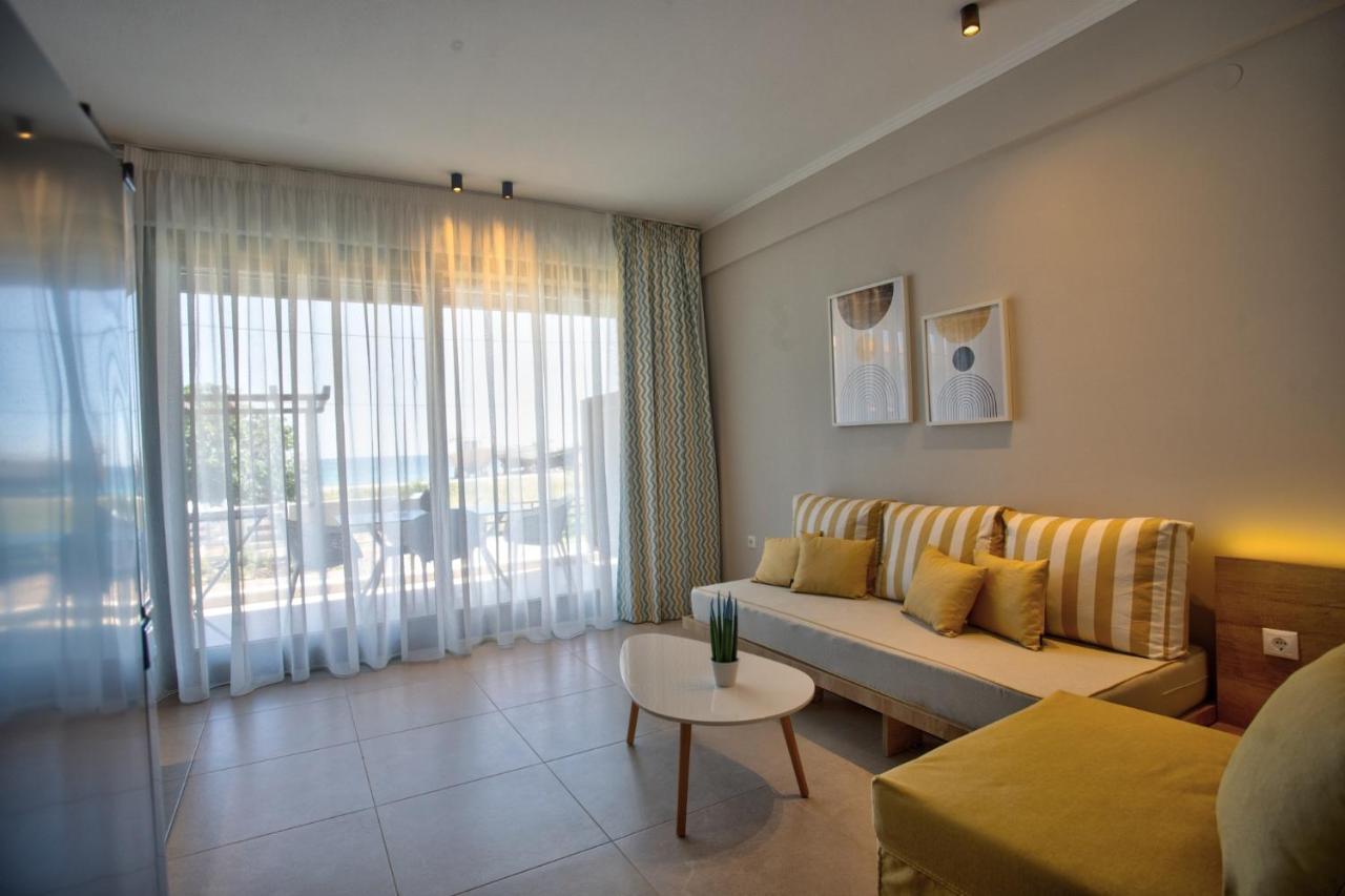Marineiko Luxury Apartments Ierissos Eksteriør billede