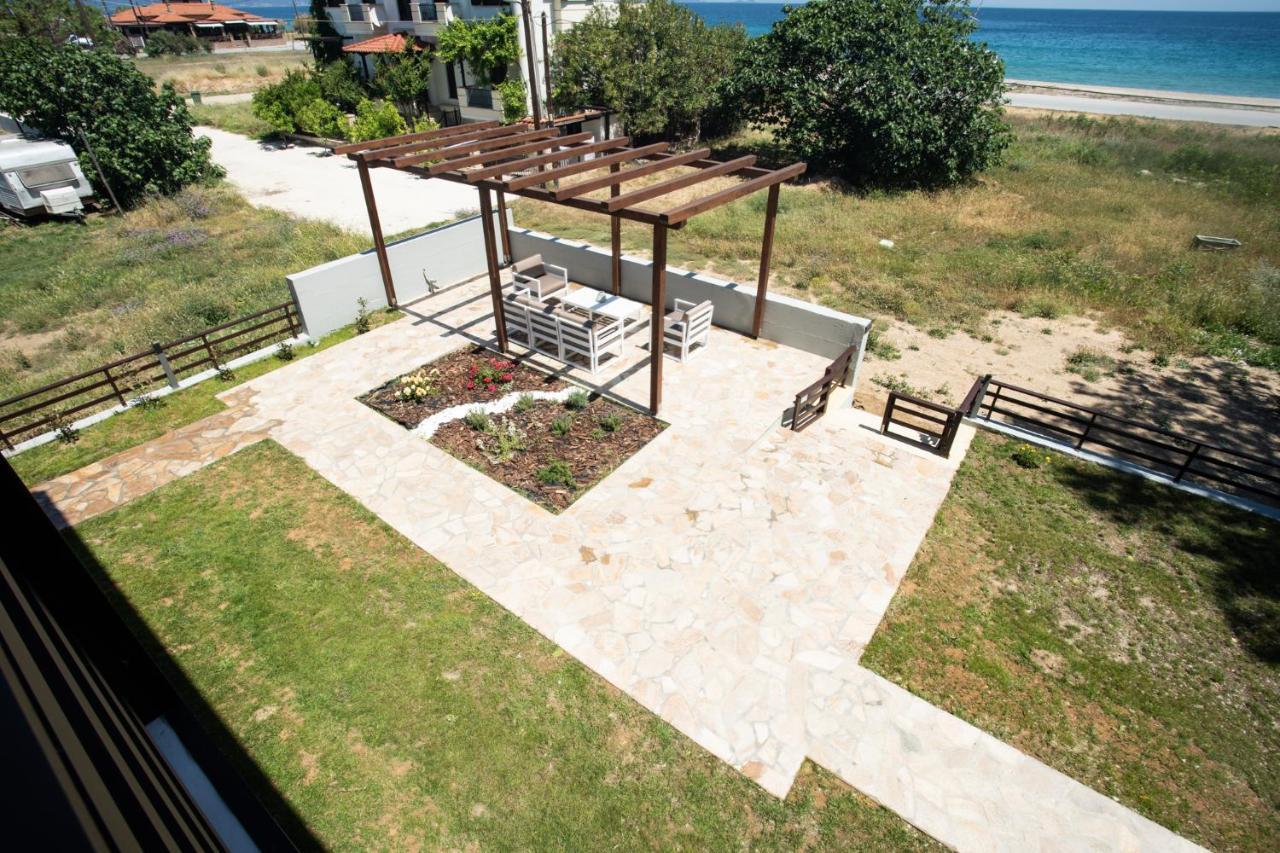 Marineiko Luxury Apartments Ierissos Eksteriør billede