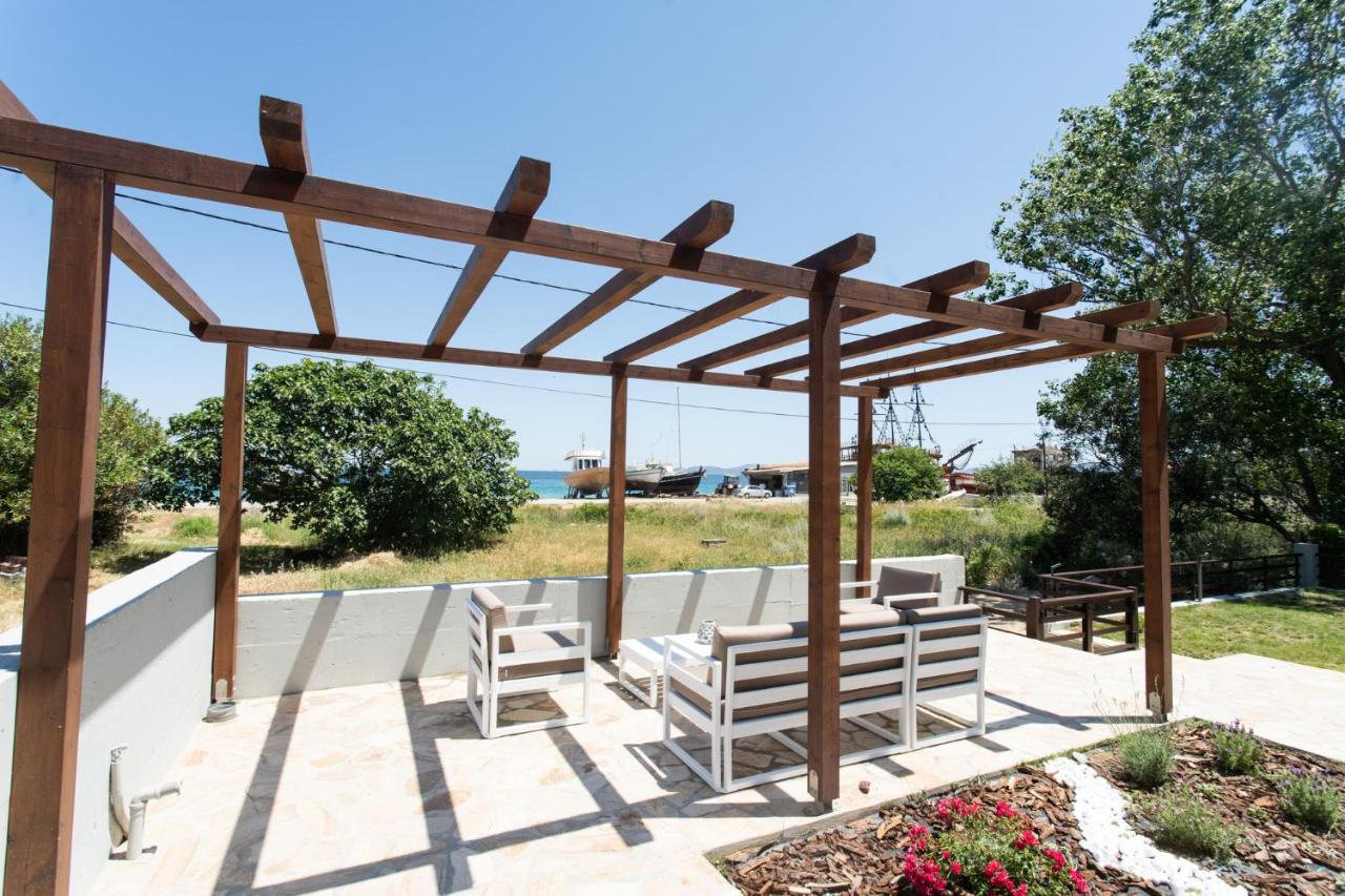 Marineiko Luxury Apartments Ierissos Eksteriør billede